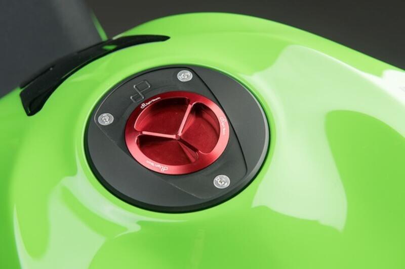 Fuel Tank Cap with Spin Locking for Kawasaki Rosso
